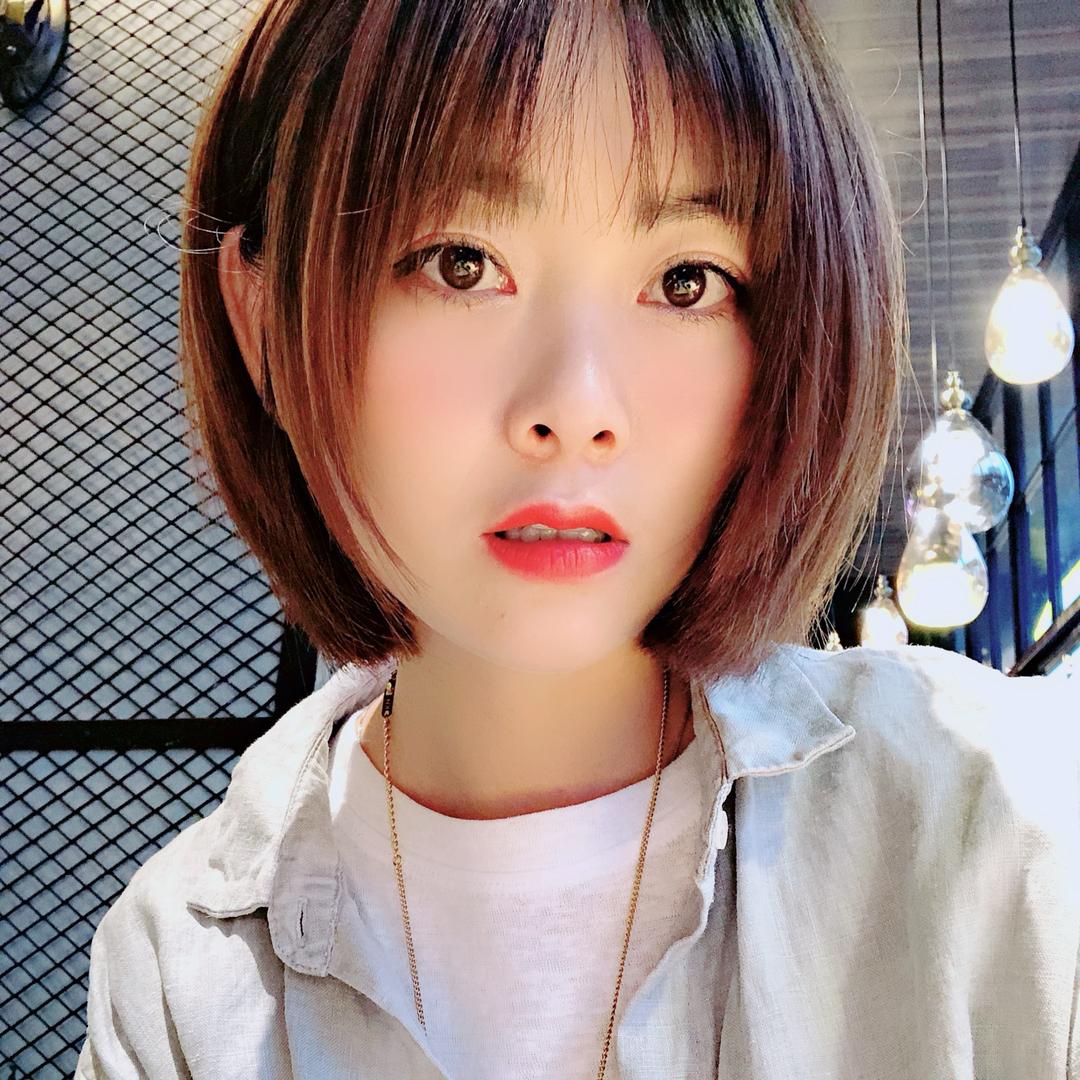 小西草