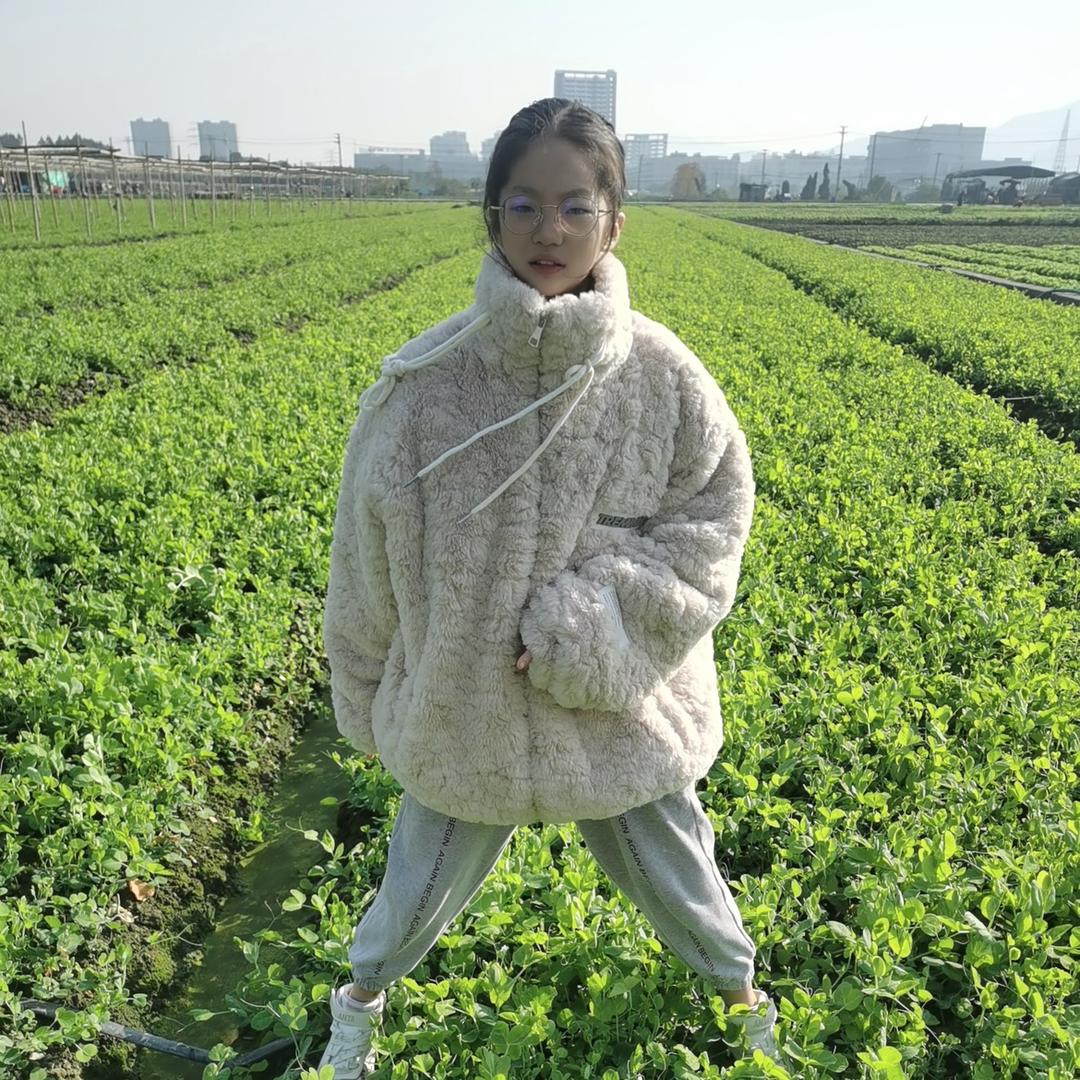 小个子溪溪姐