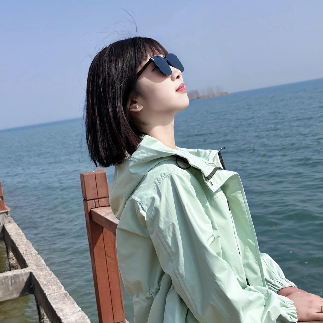 ‘大脸盘子
