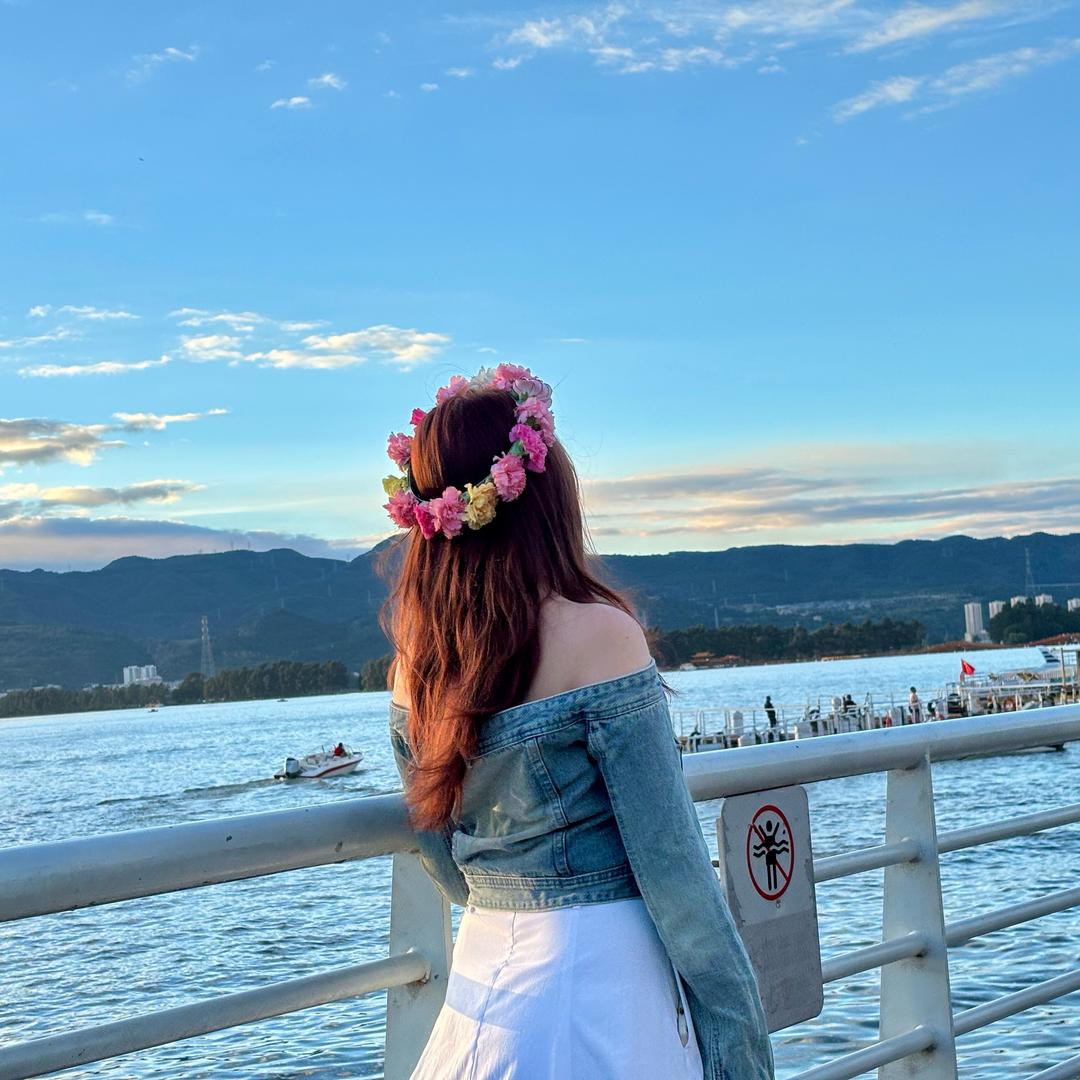 云边有只夜猫子