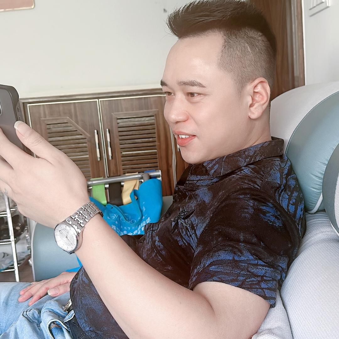 思南手机快修 二手靓机（黄金回收）