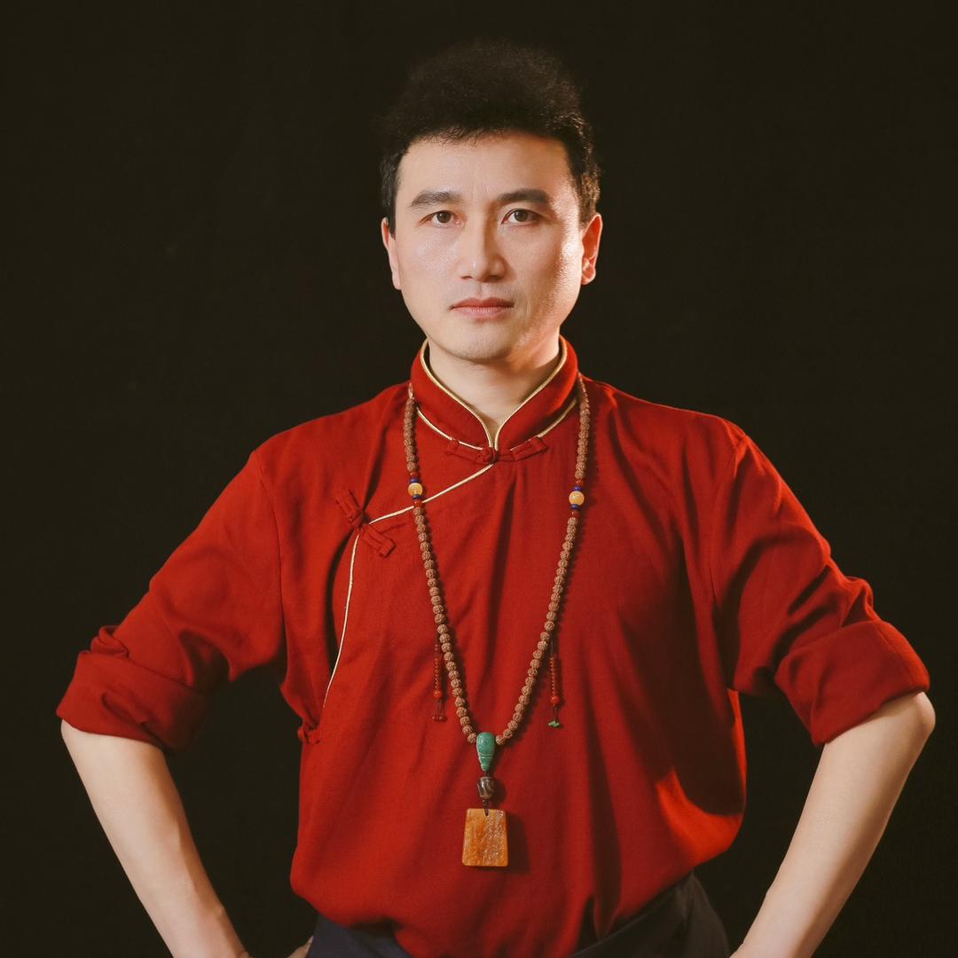 锅庄舞小殷老师