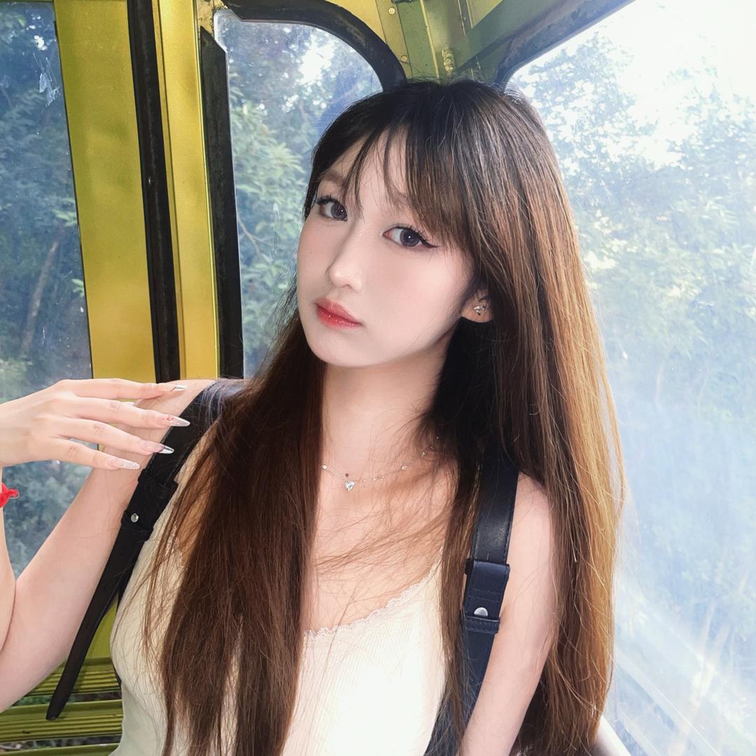 石榴气泡水🫧