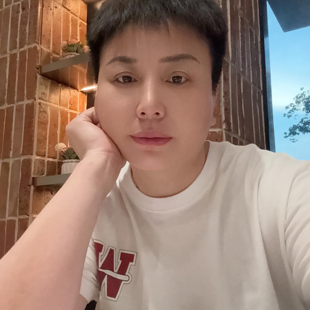 小河孟城人