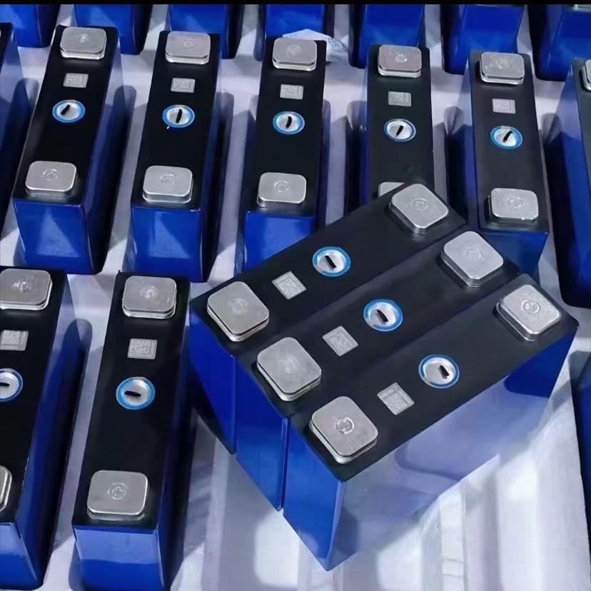 极光锂电生产基地