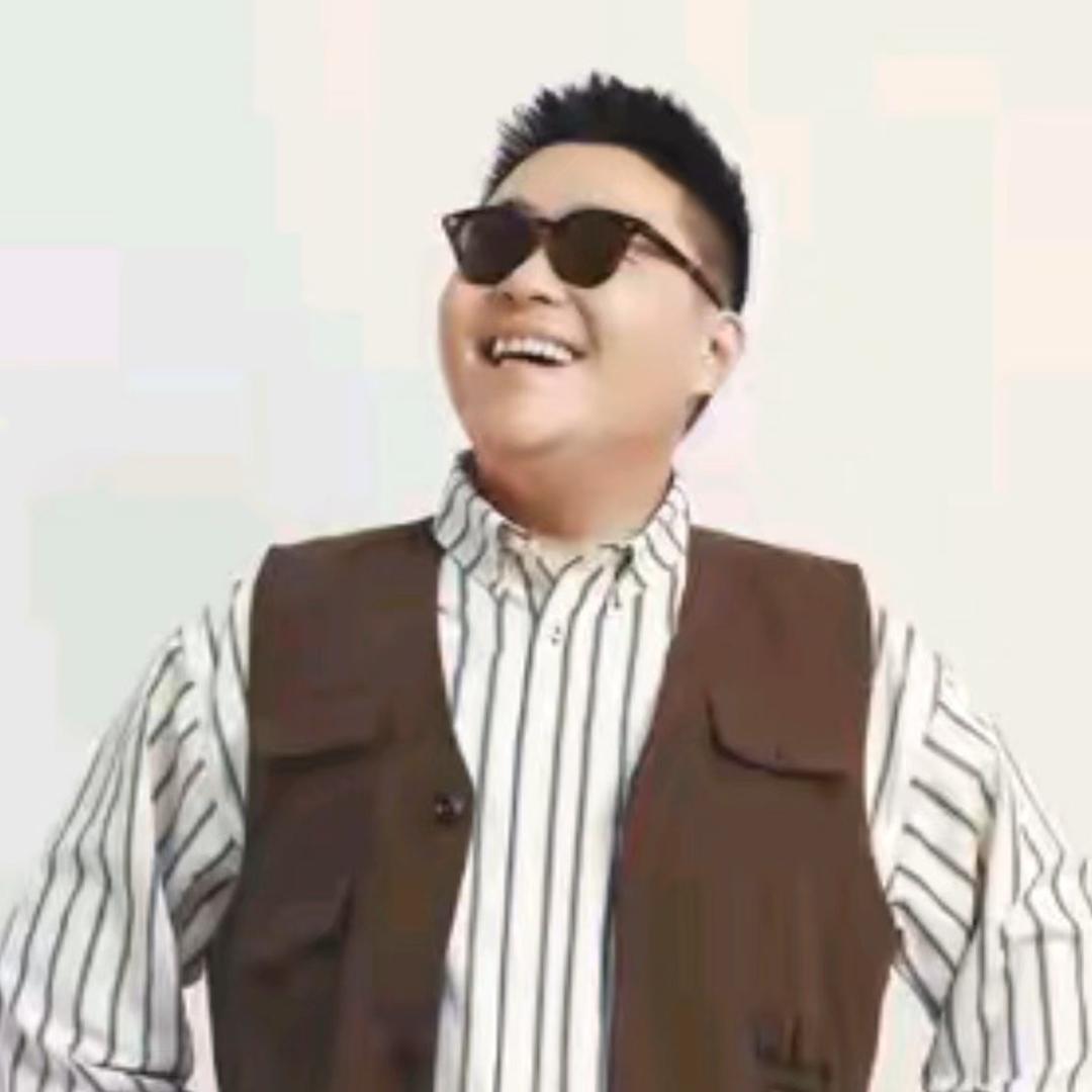 郝邵文百货小超市呀