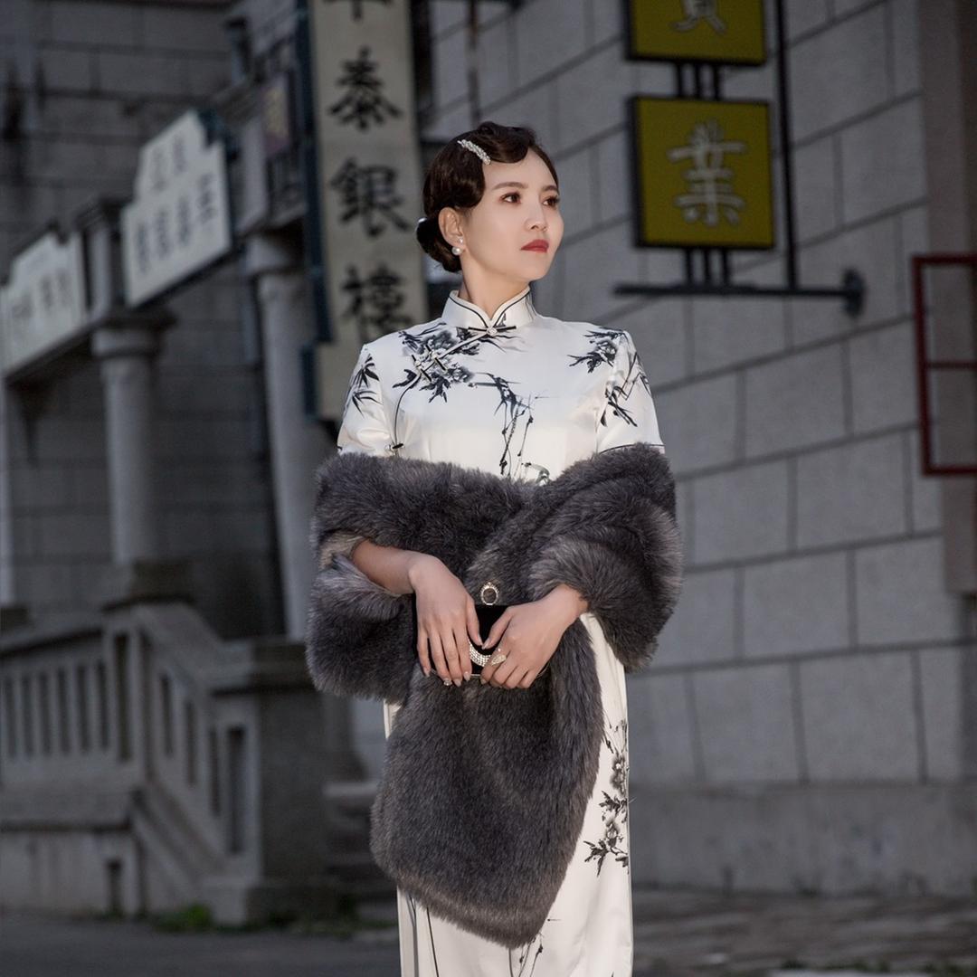 美美依