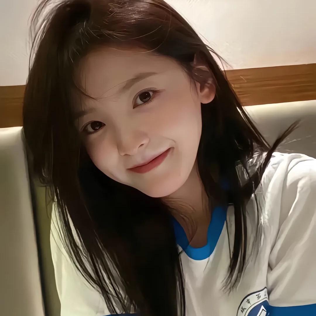 ꀈ ꇤ