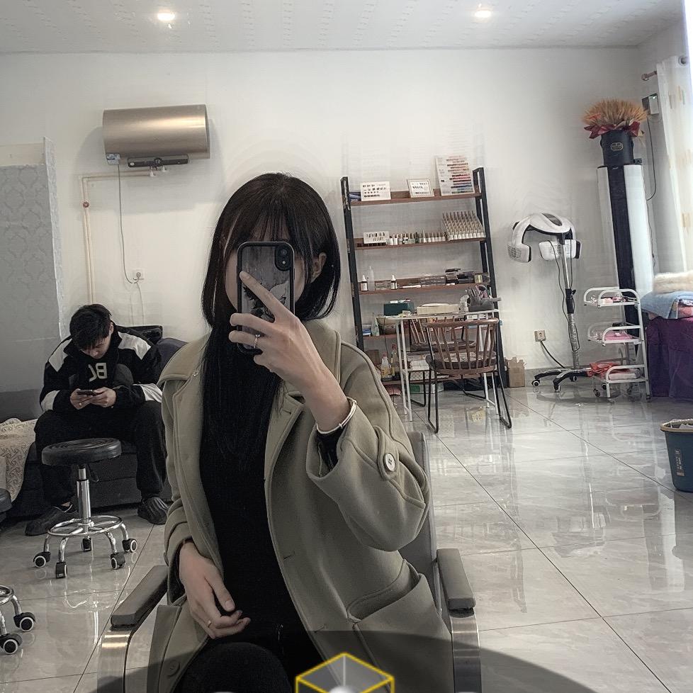 宇婕创意空间美甲美睫美发