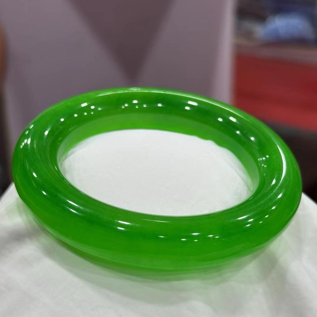 手镯定制工厂店