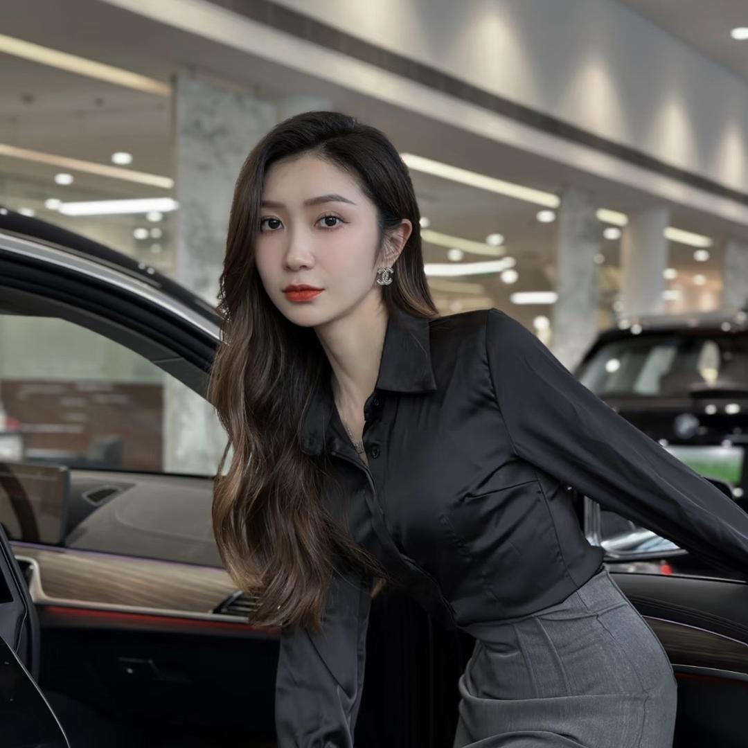 成都圣光巨二手车