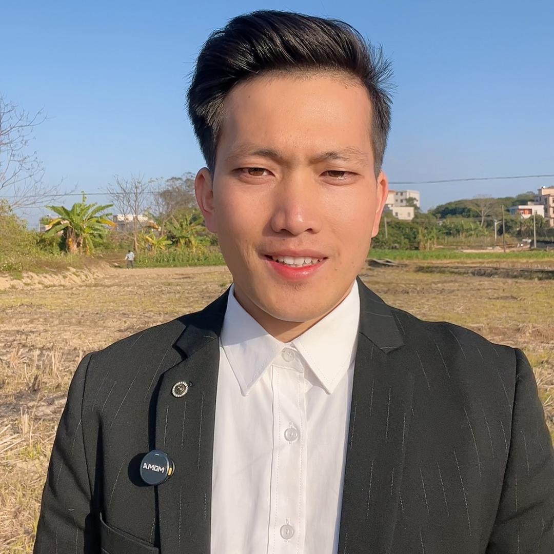 广东茂名电白沉香村干部陈焕鑫