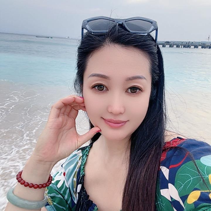 @酒厂老板（🍐了的女人）