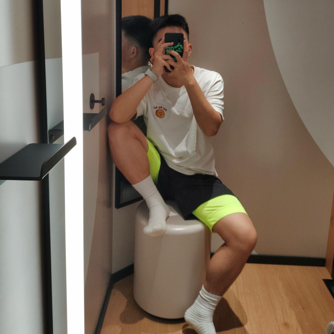 黑柴小弟
