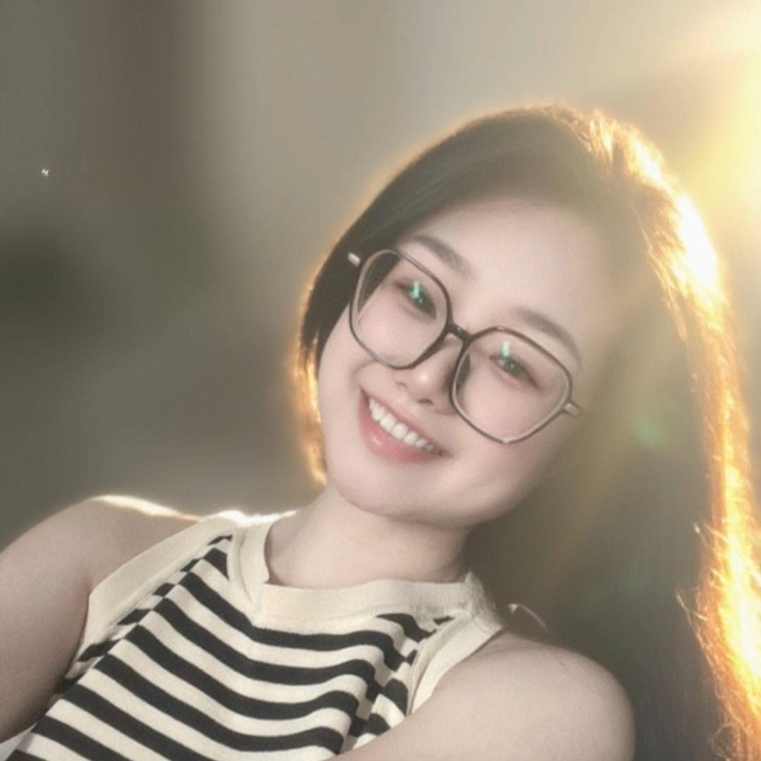 猫吃米线