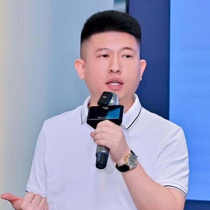 潮玩andy..