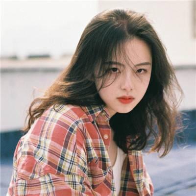 指尖舞，堇色安年