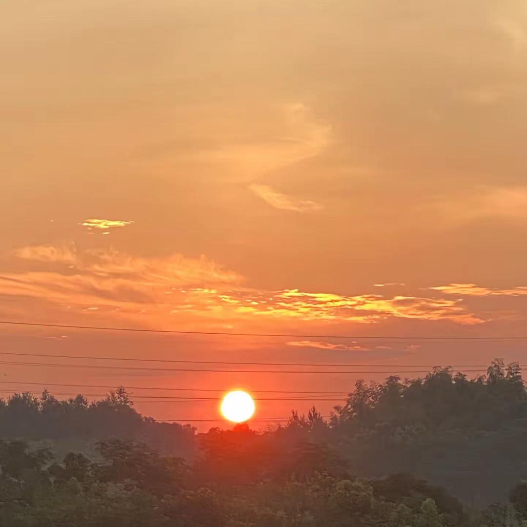 通讯阿泽