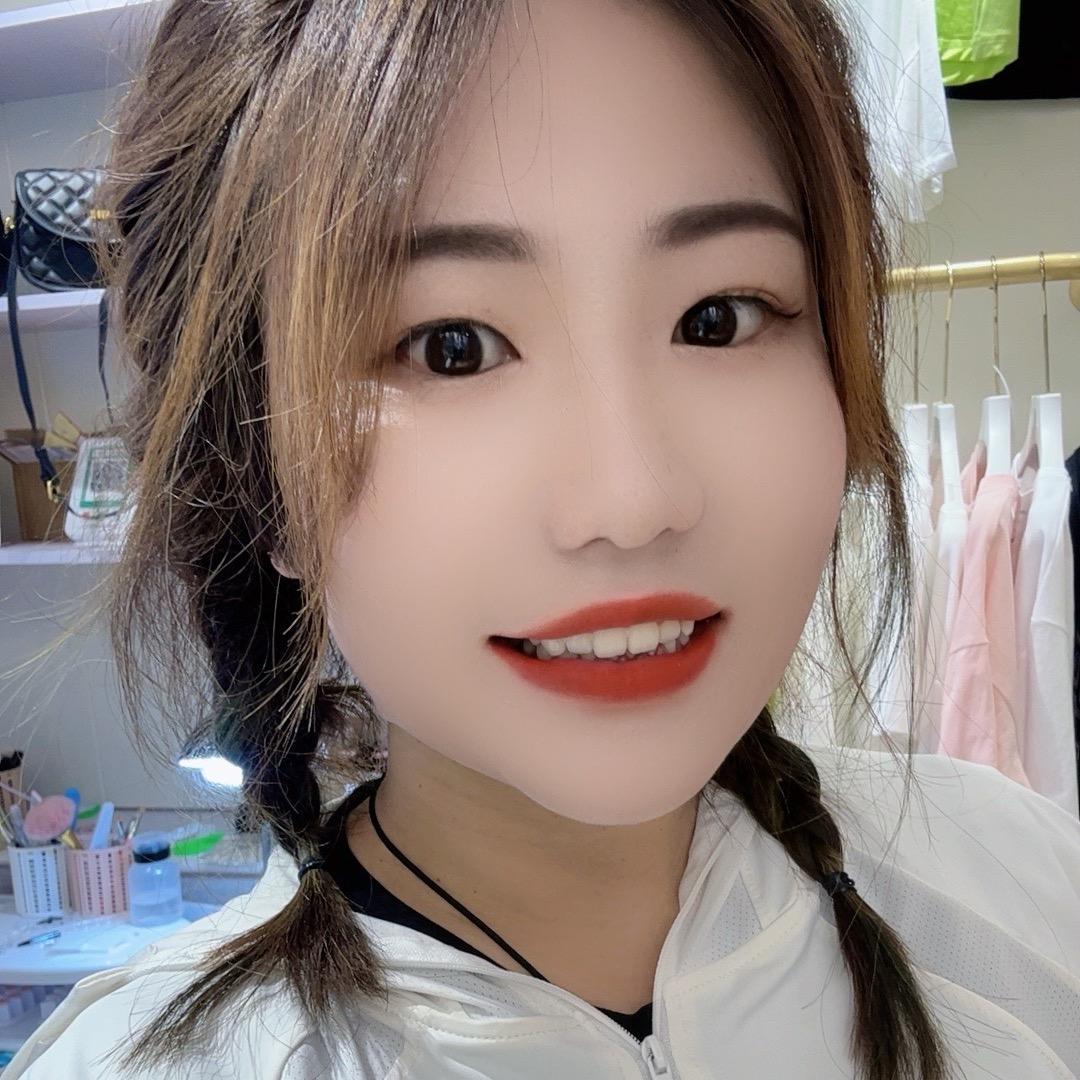 @衣橱美甲美睫（橱窗有好物）
