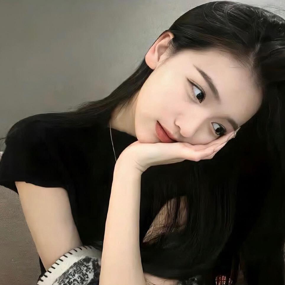 一只小团子🍡