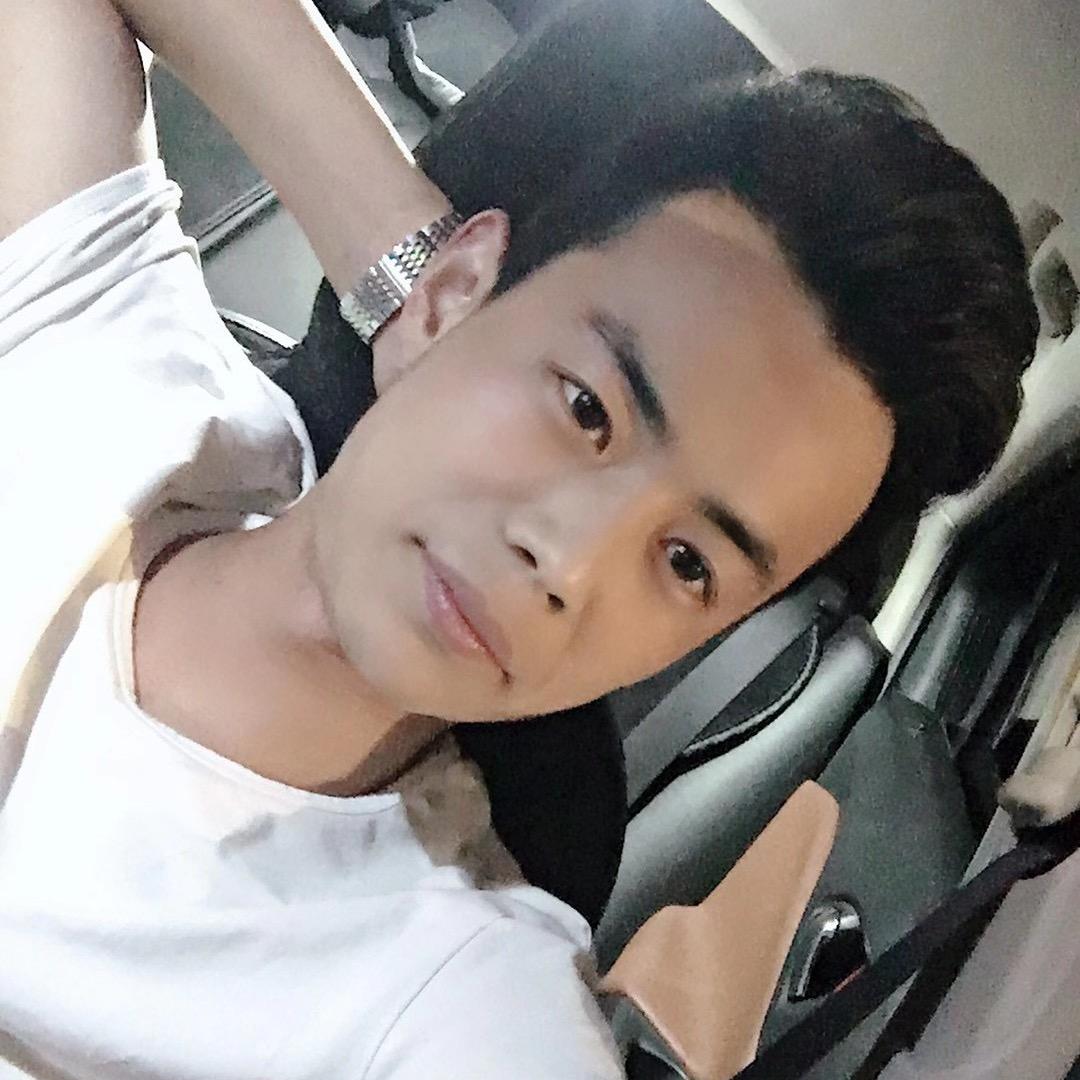 程    阿   坤