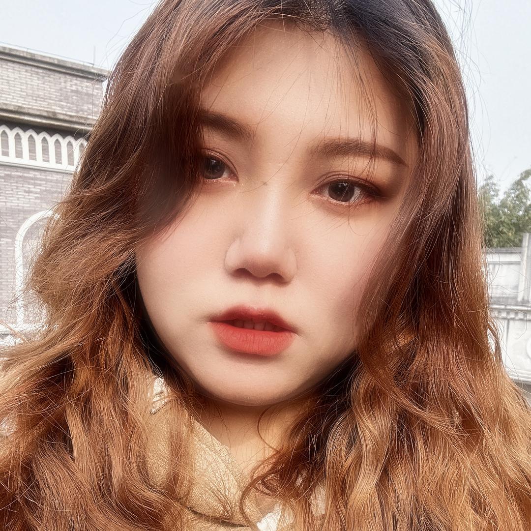 七七☁️