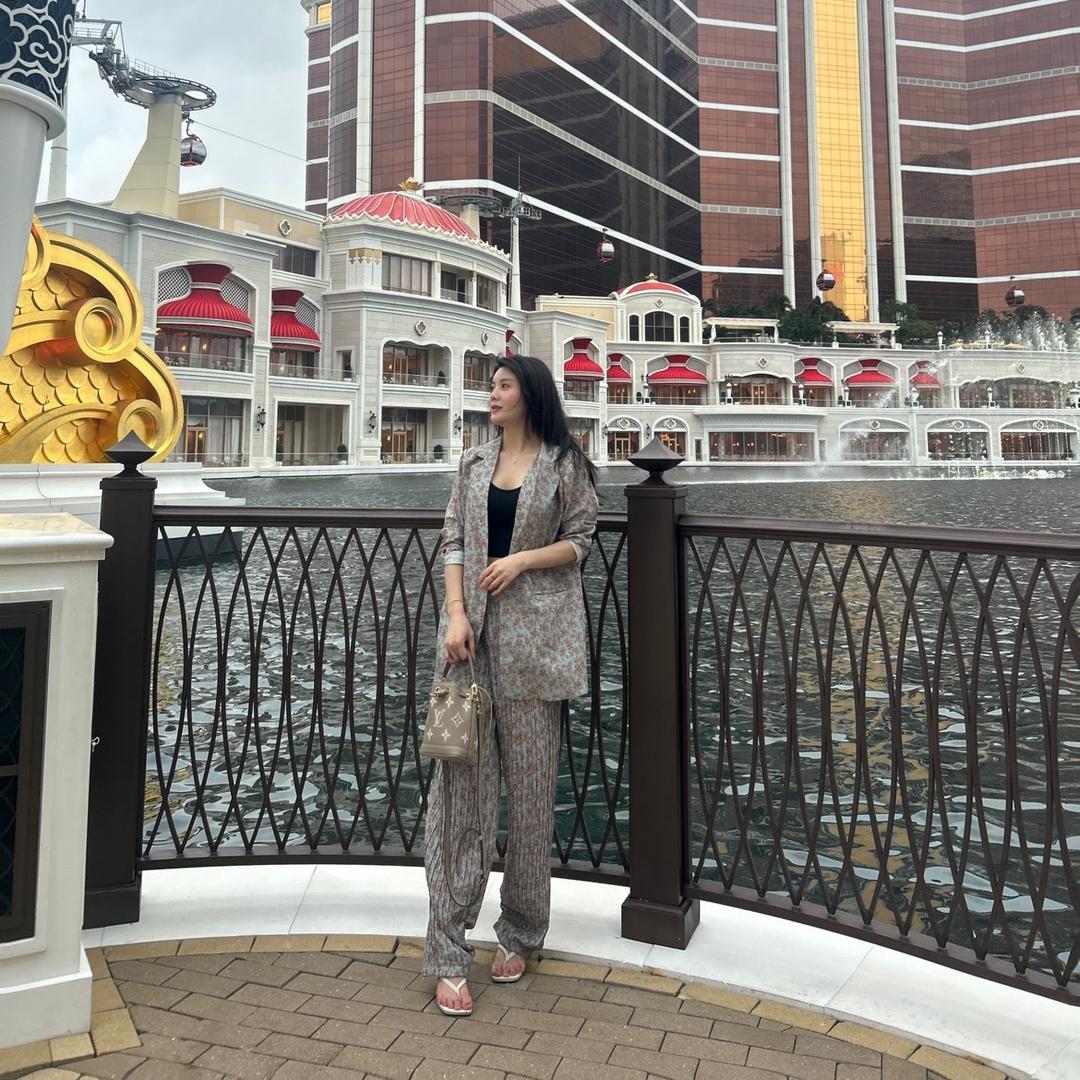 健康暴富，八方来财，好运连连