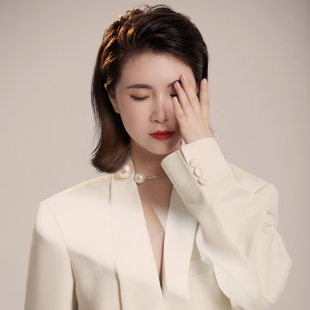 万万美业美容·赢朵