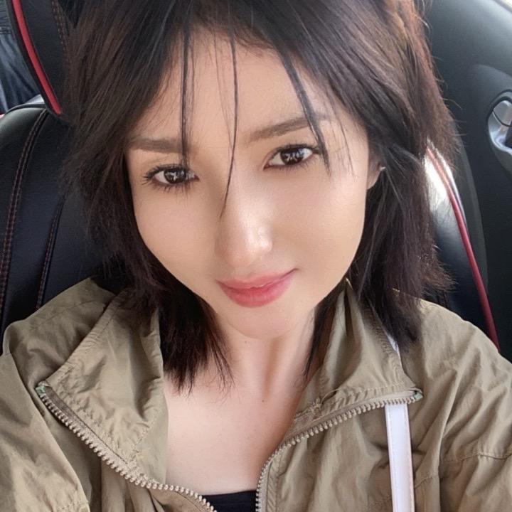 娜娜