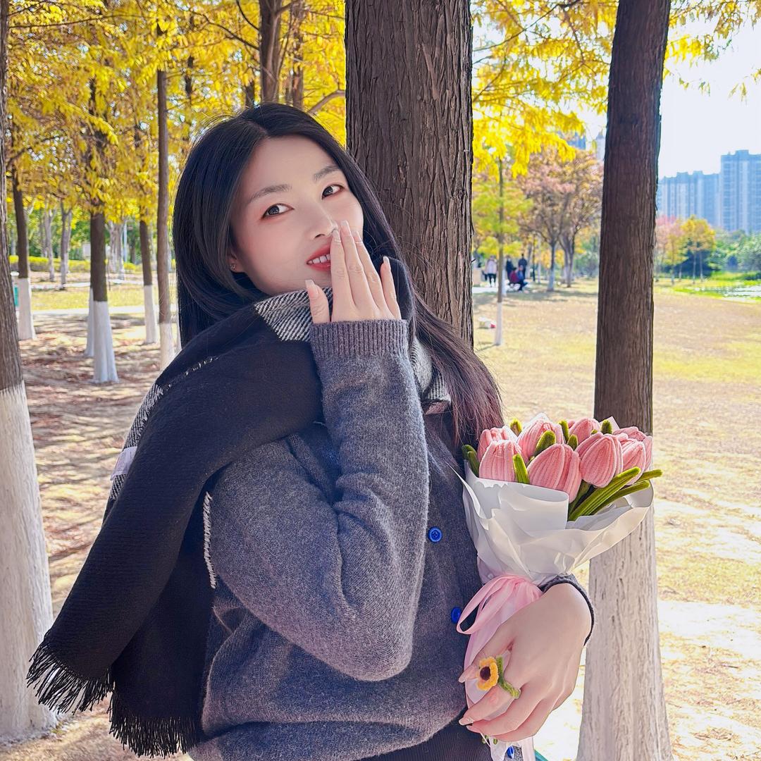 村里的小芳