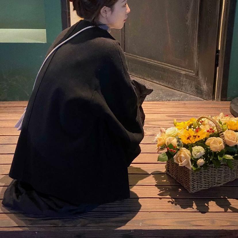 懿依$