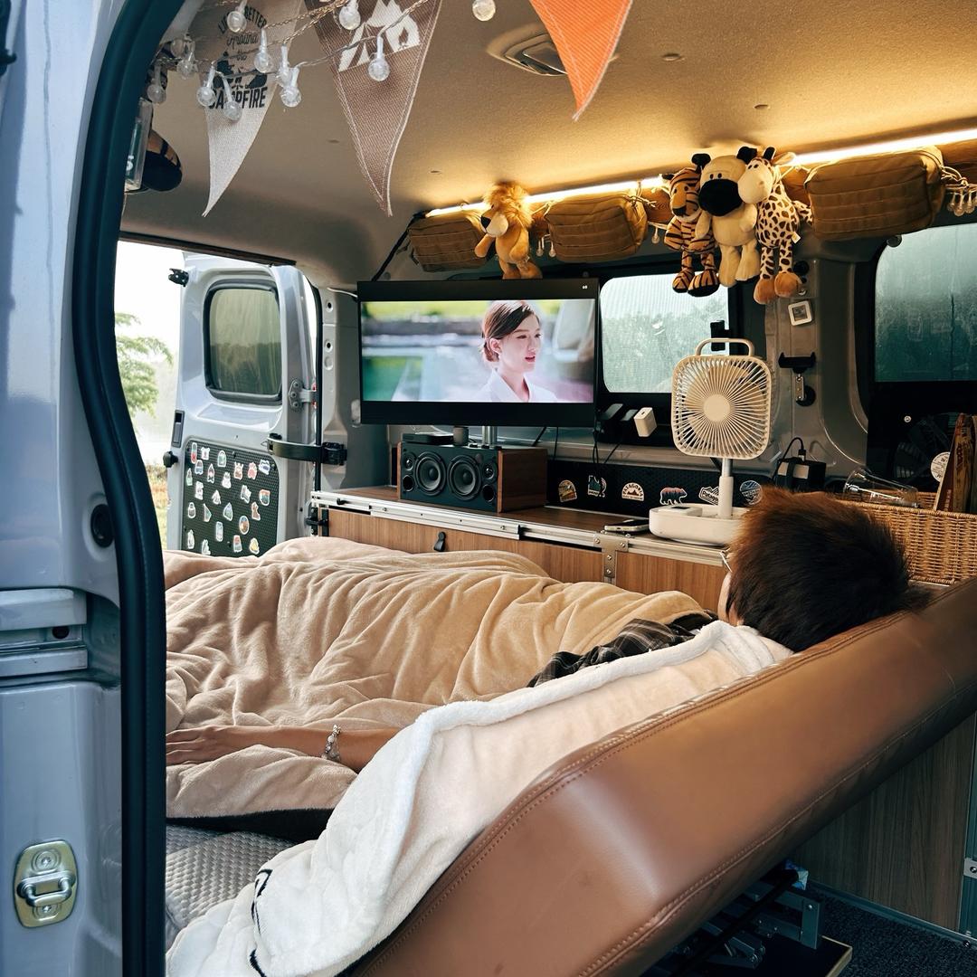 布鲁的改装日记（床车生活版）