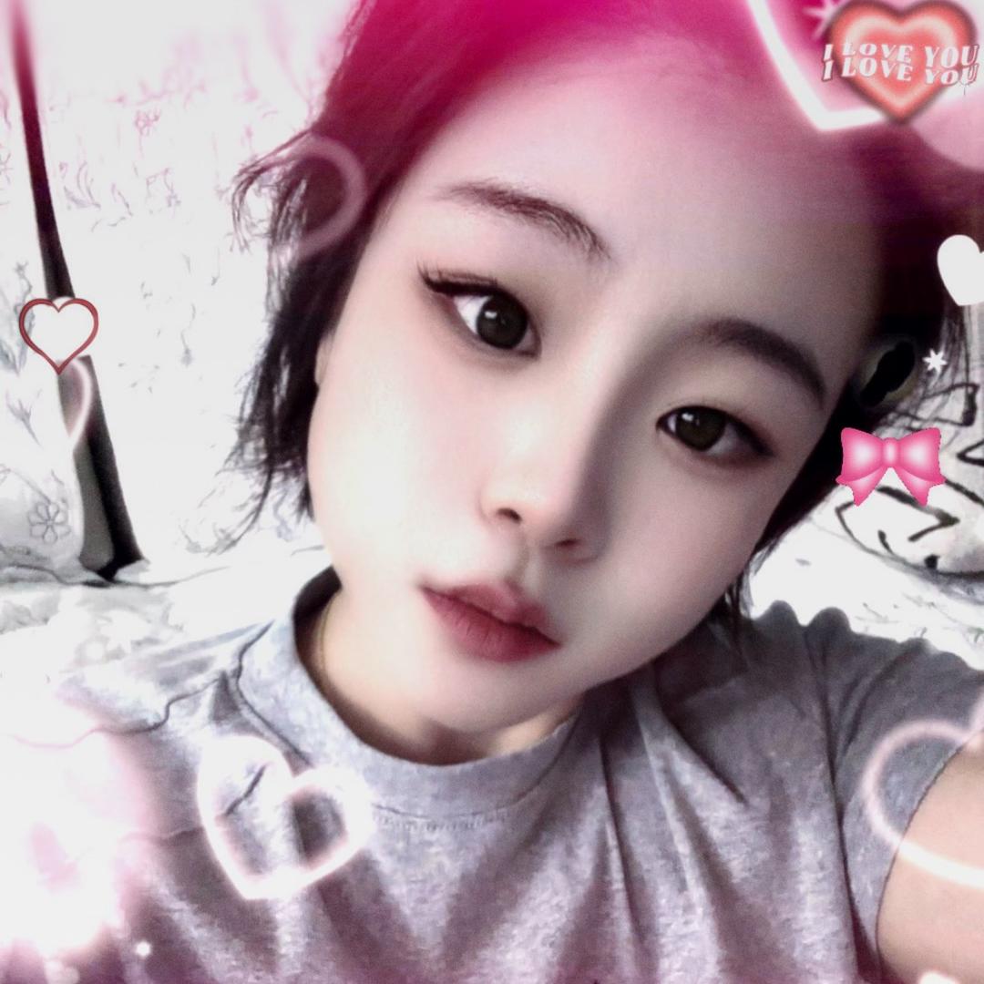 橘子超爱菠萝🍍