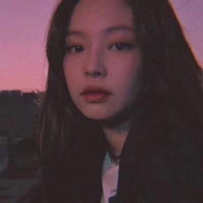 刘伊-