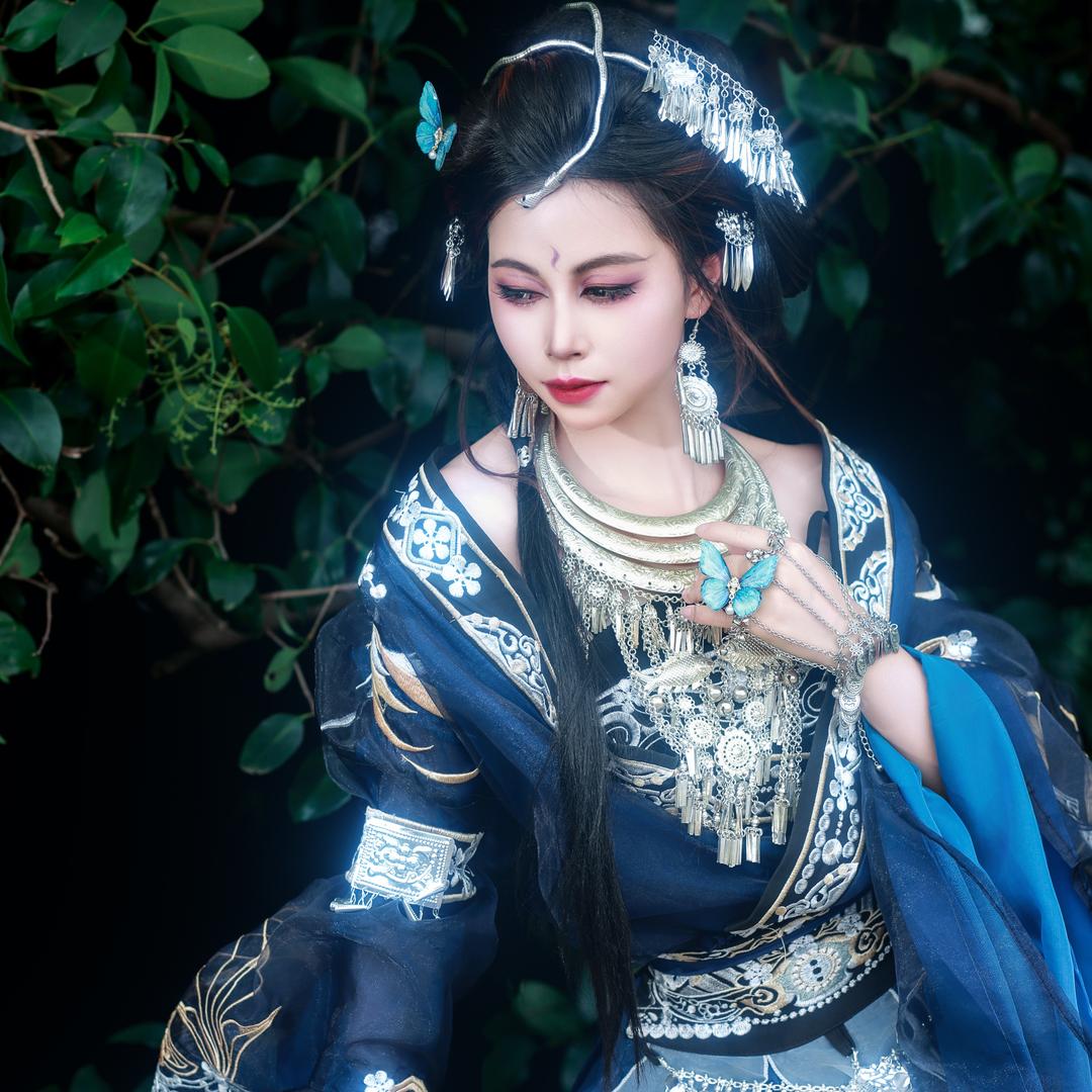 起点映画$￥童童，妆造，摄影，服装出租