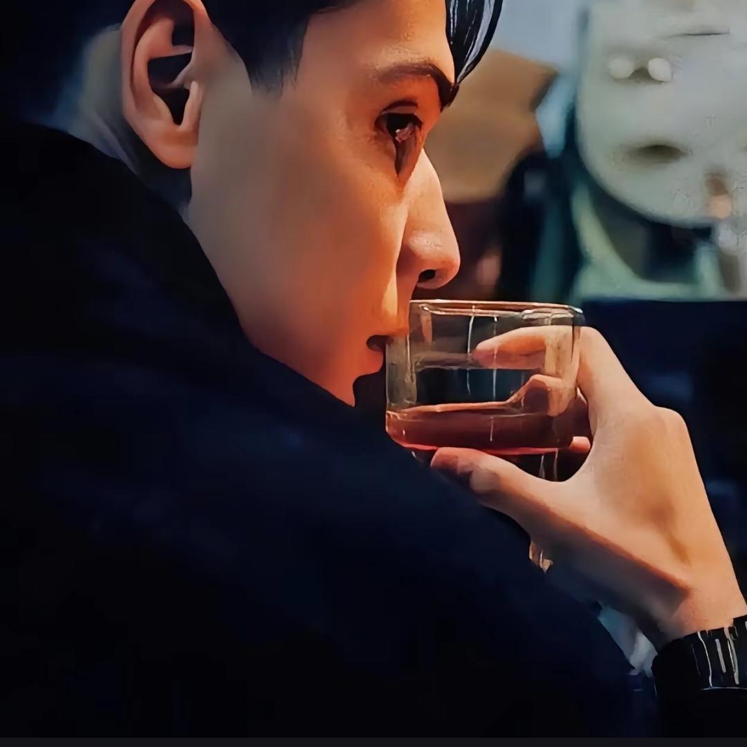 小李瓷砖现场加工瓷砖干挂件出售