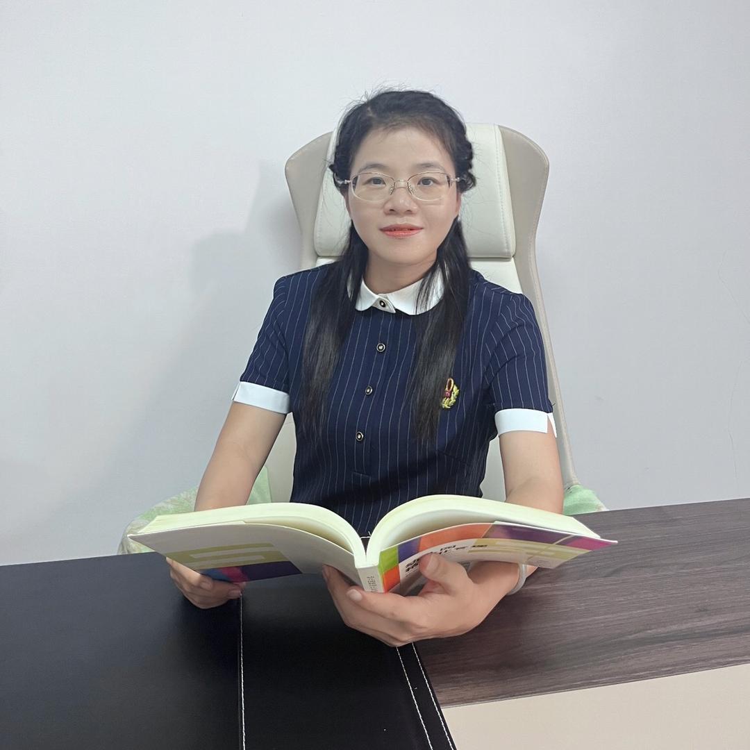 南宁江南区锦绣幼儿园谢园长