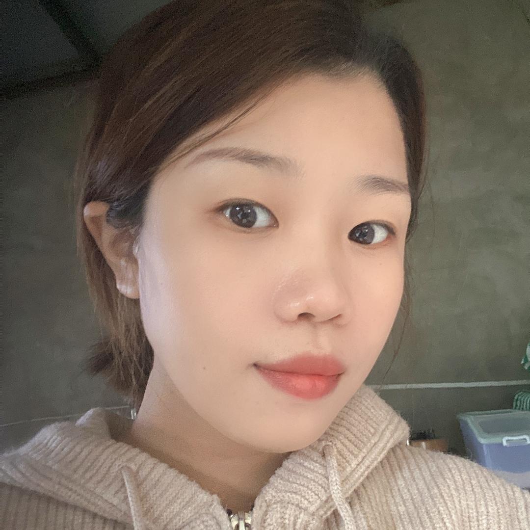 岑妈（婷婷）
