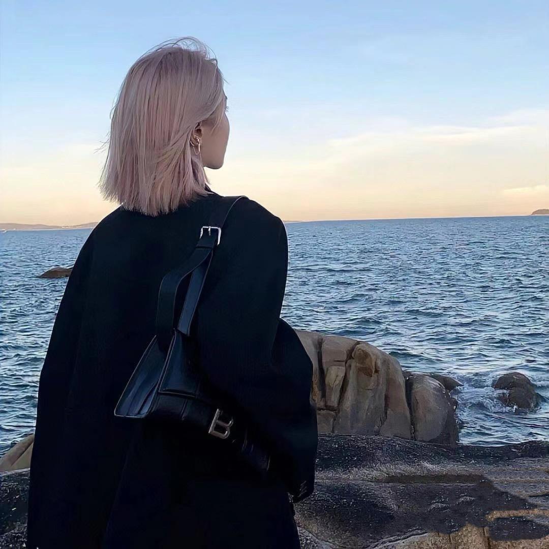 岐山县心动百分百服装店