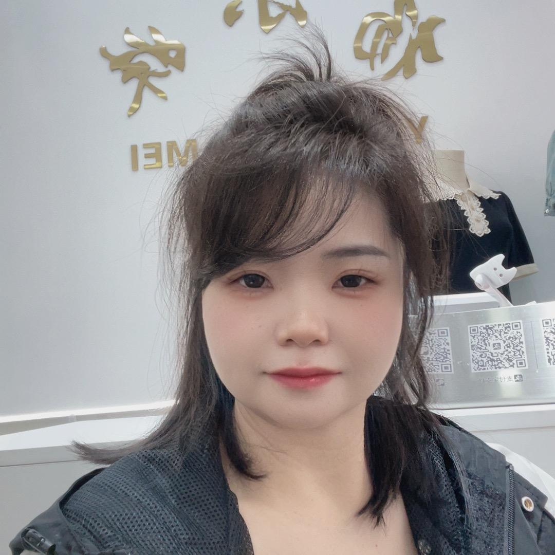 地一国际杨小妹服装店