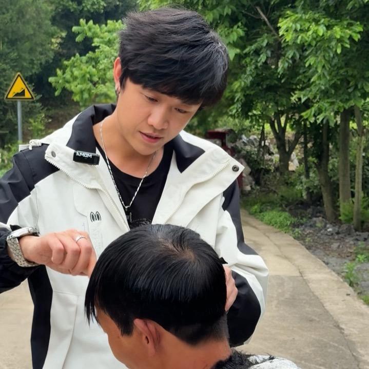 块小易（乡村守护人）