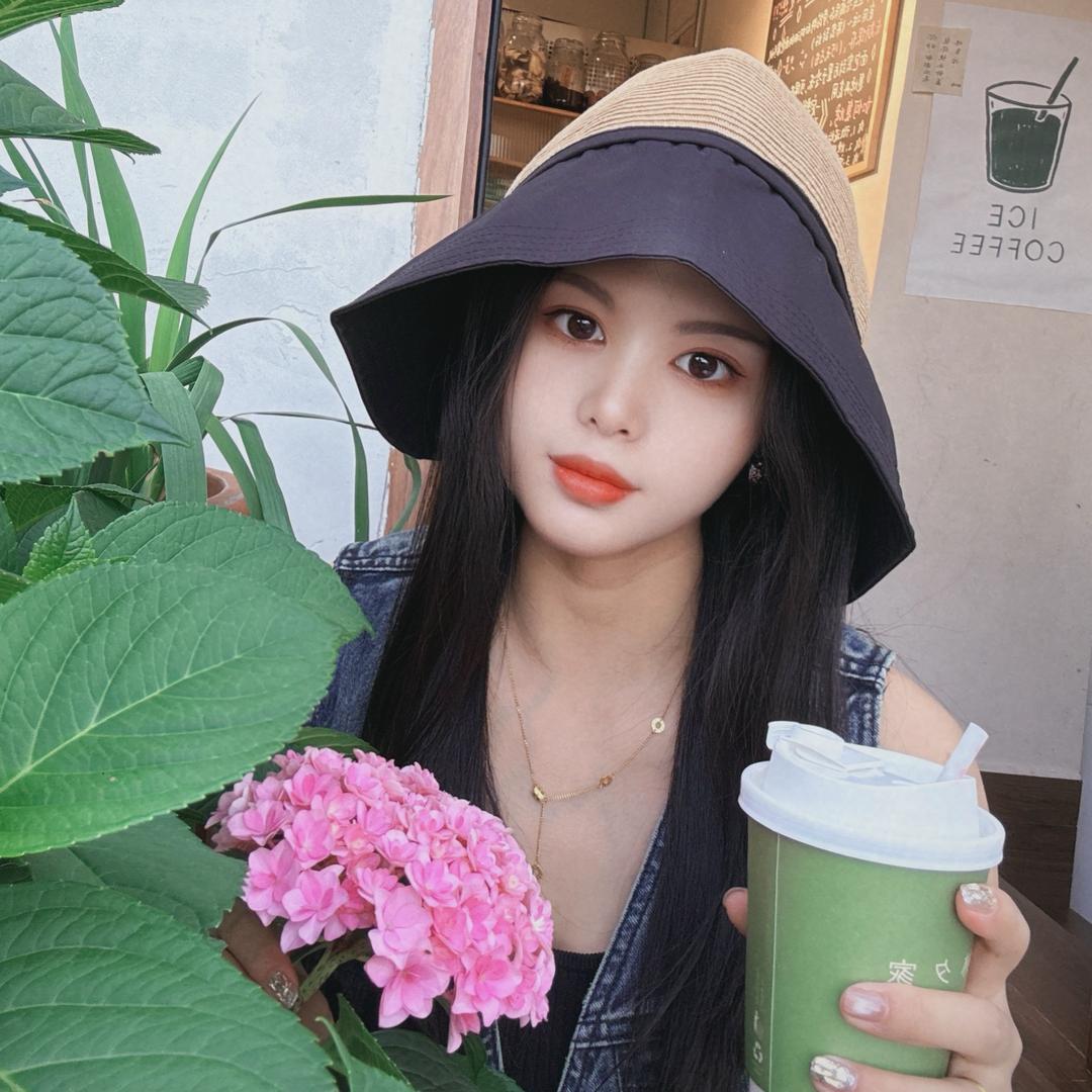 雯雯🍓