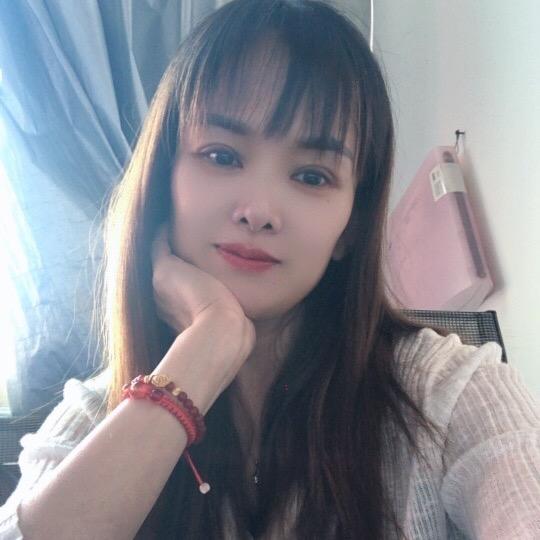 玲 珑  姐