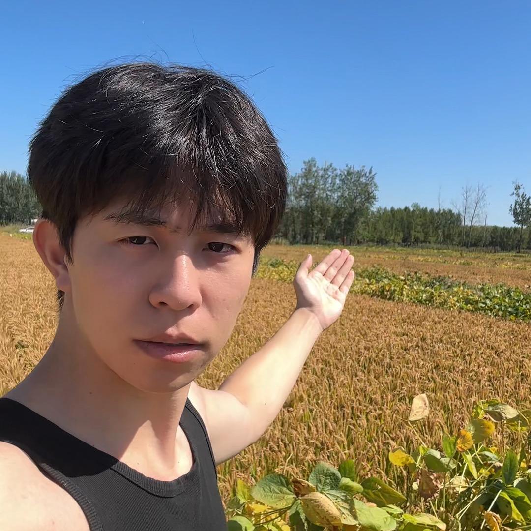 盘锦老农民稻田蟹