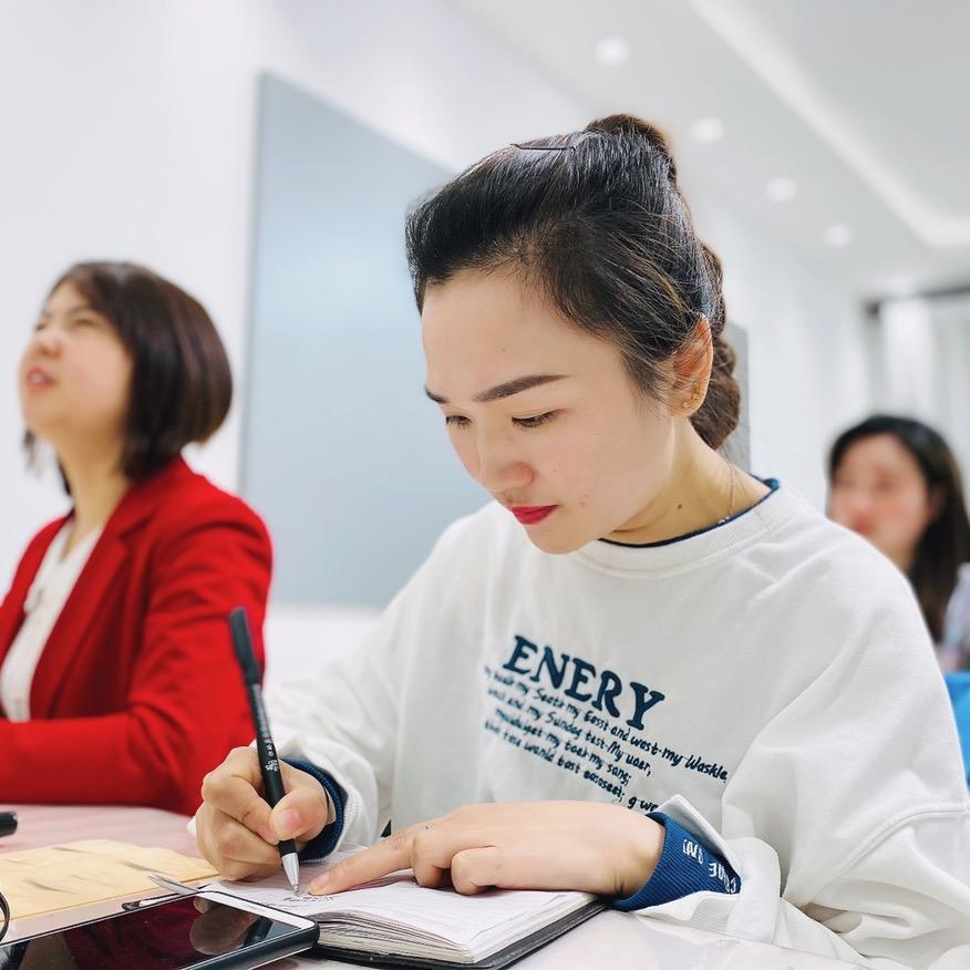 叙永悦容美甲店小宁姐（谢绝连赞）