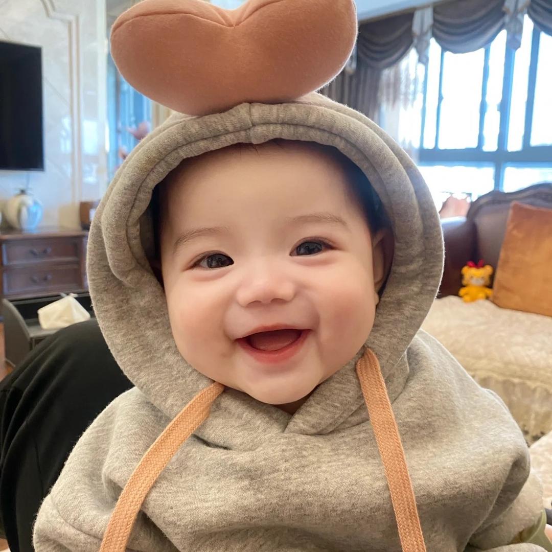 小红妈咪