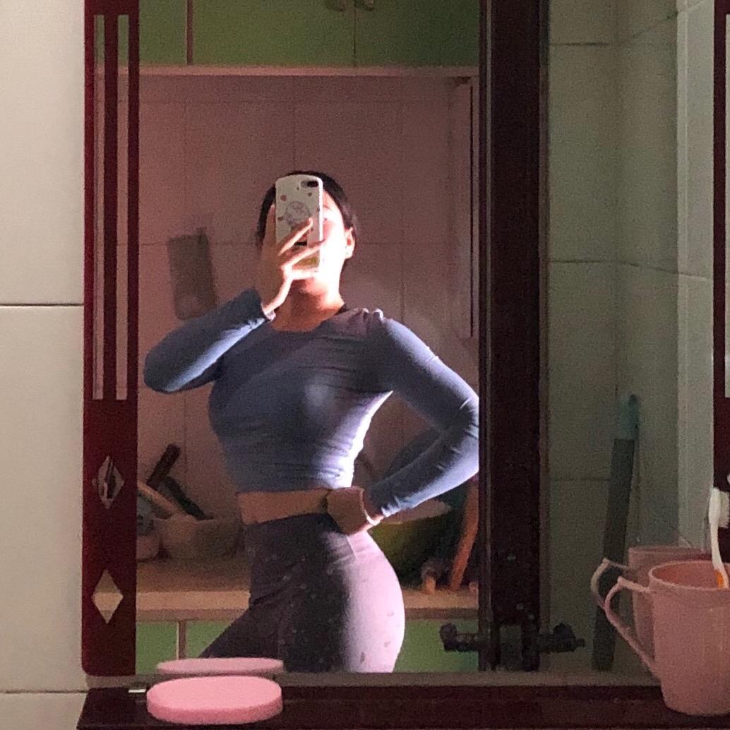 爱撸铁的小姐姐💪🏻