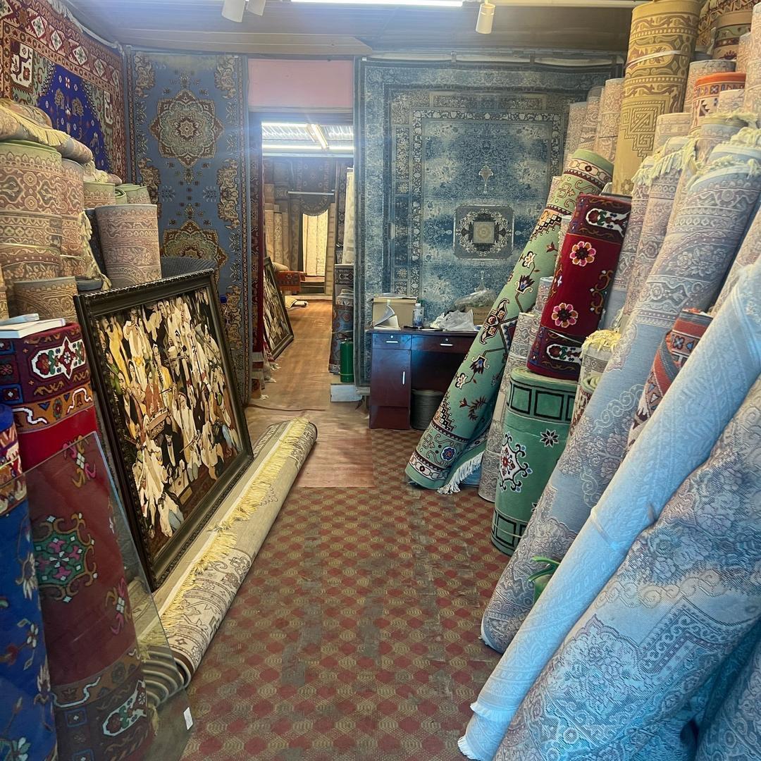 伊宁市古丽迪亚尔地毯商