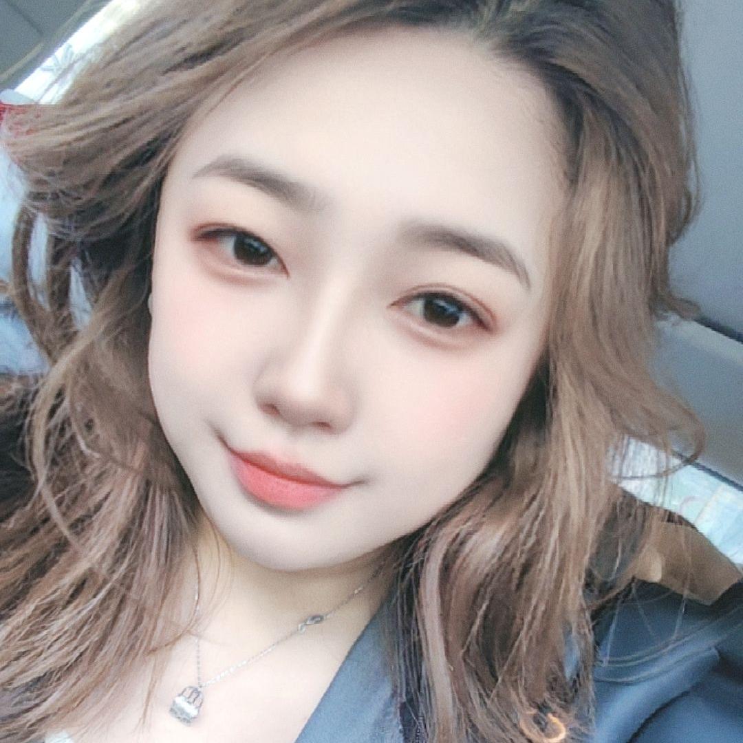 米多多时尚衣饰精选小铺