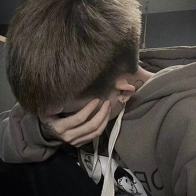 爱总是身不由己